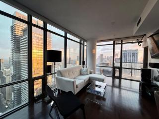 44th Floor, Panoramic Views, Bay Corridor Downtown Toronto Condo - 9