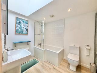 Whirlygig Cottage, near to Penzance Harbour - Penzance - 3