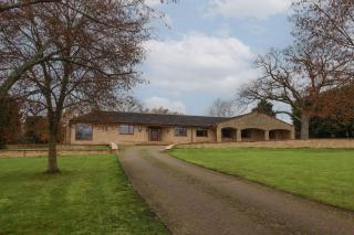 Blossom Hill - Witney - 0