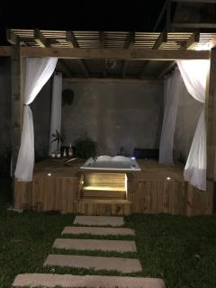 Cabana da reserva com jacuzzi - 1