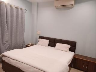 Hotel Paradise Residency Ujjain - Ujjain - 5
