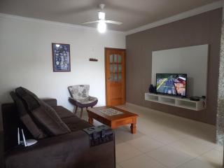 Condomínio pertinho do mirante entre as praias (Toninhas e Praia Grande) - 8