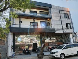 Hotel SS4 CRYSTALS - Lucknow - 0