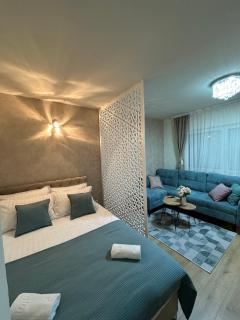 Apartment Story - Pale - 3