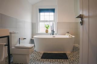 Charming 2-Bedroom home in Leamington Spa - Leamington Spa - 0