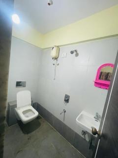 Juhu Shared Living - Bombay - 7