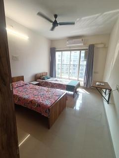 Juhu Shared Living - Bombay - 3