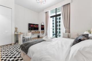 Golden Dunes Studio in Dubai - 9