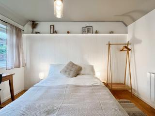 Holly Tree Cottage - Nailsworth - 6