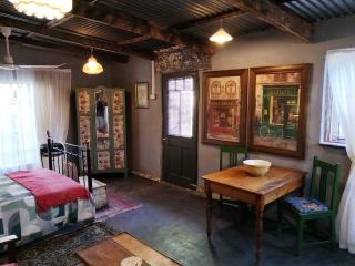 Cottage on Roux - Smithfield - 6
