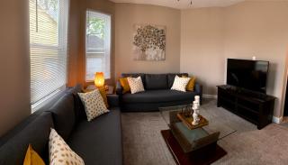 4 Bedroom, 2 full bath whole house - Hamilton - 6