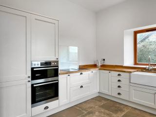 Walnut Cottage Barn - Clevedon - 8