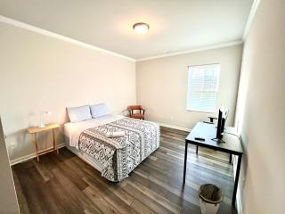 Traveler's Home - Durham - 9