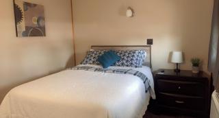Springs Motel - - 4