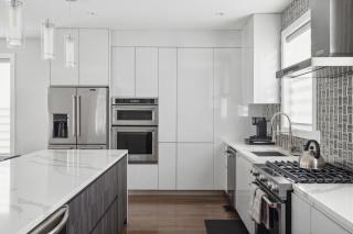 Luxury 4BR home 7 mins to US Capital, Rooftop deck, in Washington Free Parking - Washington - 2
