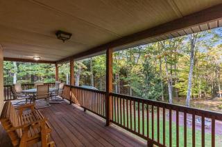 Woodland Cabin Getaway - Greentown - 4