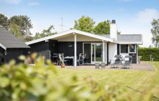 3 Bedroom Lovely Home In Otterup - Otterup - 0