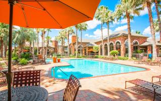 MedCenter Luxe Suites - Upscale Vacation Apartments Near Houston Medical Center - 0