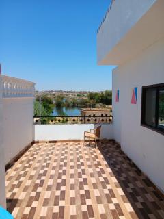 Nubian rise - Assuan - 1