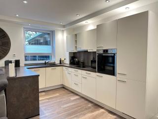 Eleganter Neubau zwischen Hamburg&Ostsee mit Parkplatz - Reinfeld - 9