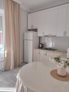 Красивая, теплая и уютная квартира - 3