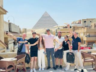 FAMILY HOUSE of ISIS - Il Cairo - 1