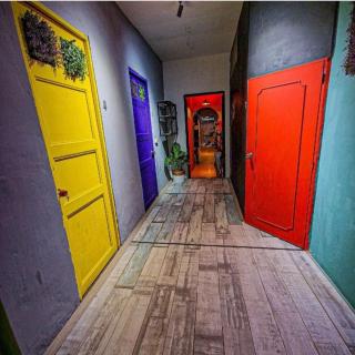 Urban Hostal Bar - 5