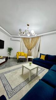 Roomy and Comfy 3BR- compound near Mall of Egypt - ‘Ezbet `Abd el-Ḥamîd - 8