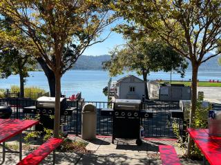Clear Lake Cottages & Marina - Clearlake - 4