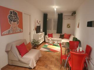 Clockwork orange apartment - 6