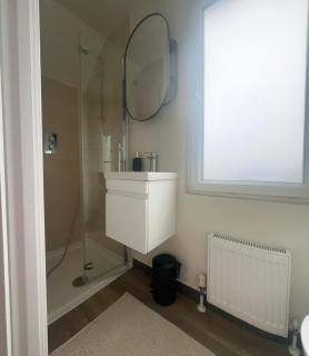 Lovely Studio - Brentford - 8