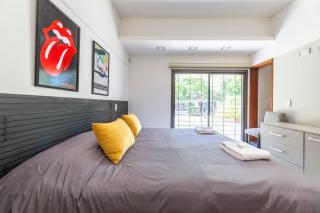 Fliphaus Wine Country - Deluxe Mansion 9bd 27px - 1