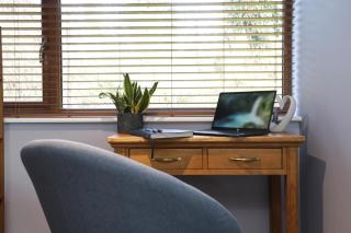 Dulux Master Studio, Ideal Location Ipswich & Woodbridge - Playford - 4