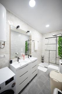 Apartalux Premium Suites - Grao de Castellón - 8
