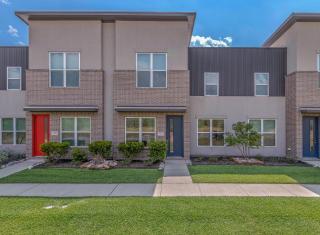 The Green House - College Station - 4