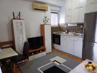 Studio Azman - Skopje - 1