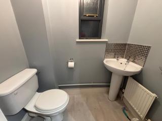 Conveniently located 3 bed spacious home for couples, families and groups in Ipswich - Ipswich - 5