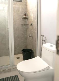 Spacious 3BR Vacation Home with Rooftop - San Juan - 4