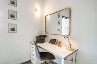 Luxury Barndo 2B Europe Style Farm Stay Fresh Eggs - Jefferson City - 7
