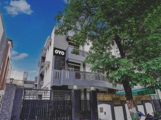 Capital O Bk House - Noida - 5