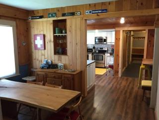 Charming Okemo Village House with Hot Tub and Short Walk to Town - Ludlow - 2