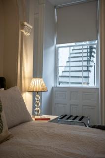 Stunning Georgian Apartment in Grosvenor Place! - Bath - 3