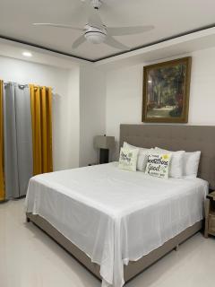 Sun Shine Luxury Villas 3 Bedroom Ocho Rios - Ocho Rios - 2