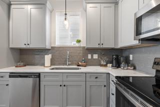 Blues House King Bed Full Kitchen Fast WiFi - 6