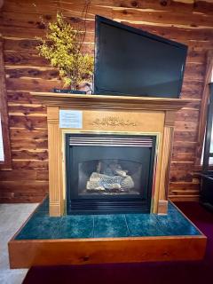 Cedar Creek Cabins - 3