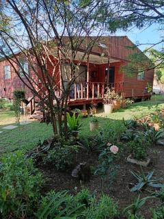 Break-a-way Log House - 9