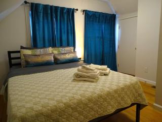 Convenient 2 bed Apt in Everett a Short Walk to Encore - 0