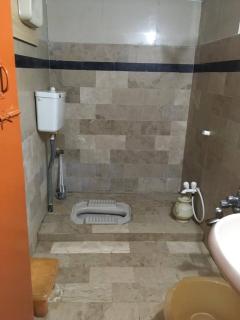 Peaceful Home in a Secure Home - Karachi - 6
