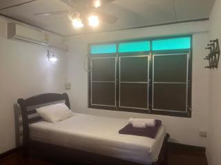 Tata GuestHouse - Chiang Mai - 5