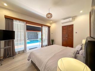 Foursons Villa - Denpasar - 3